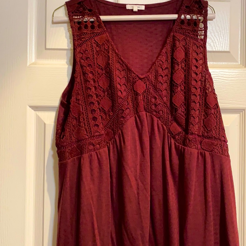 Maurices plus size XL maroon sleeveless top
